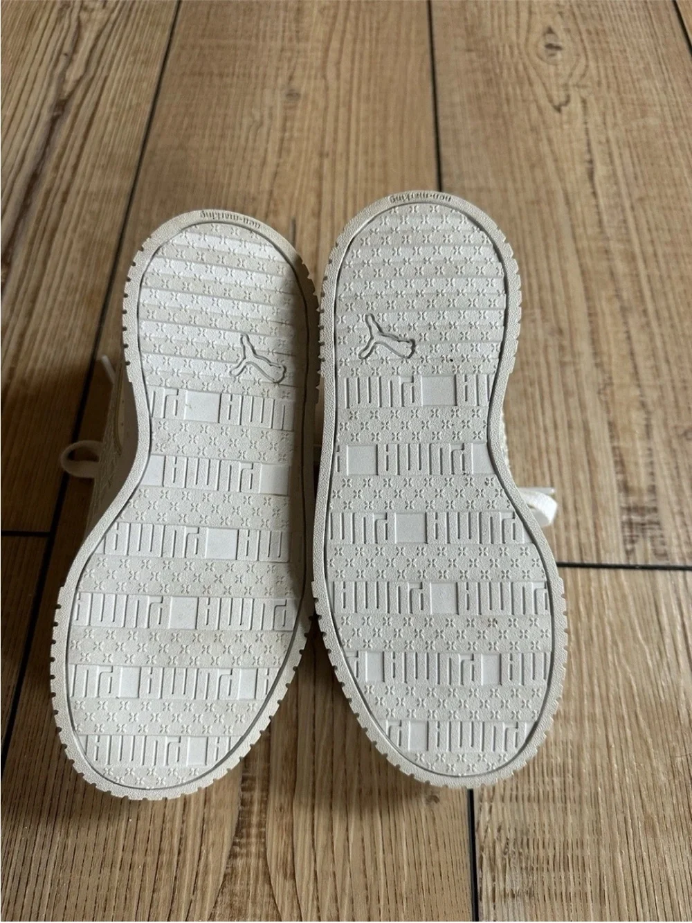 Kids White Platform Sneakers with Iridescent Accent